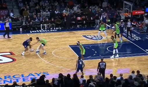 星空体育-【观察】哈登需要增加中投？卡莱尔用小萨不顺手？