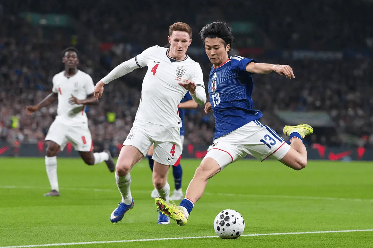 星空体育下载-中村敬斗：助攻那球看到有空位就传了，大概一半是凭感觉的